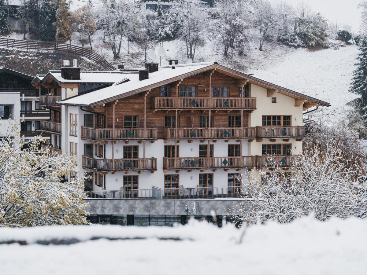 Residence Kristall By Vaya Saalbach-Hinterglemm Extérieur photo